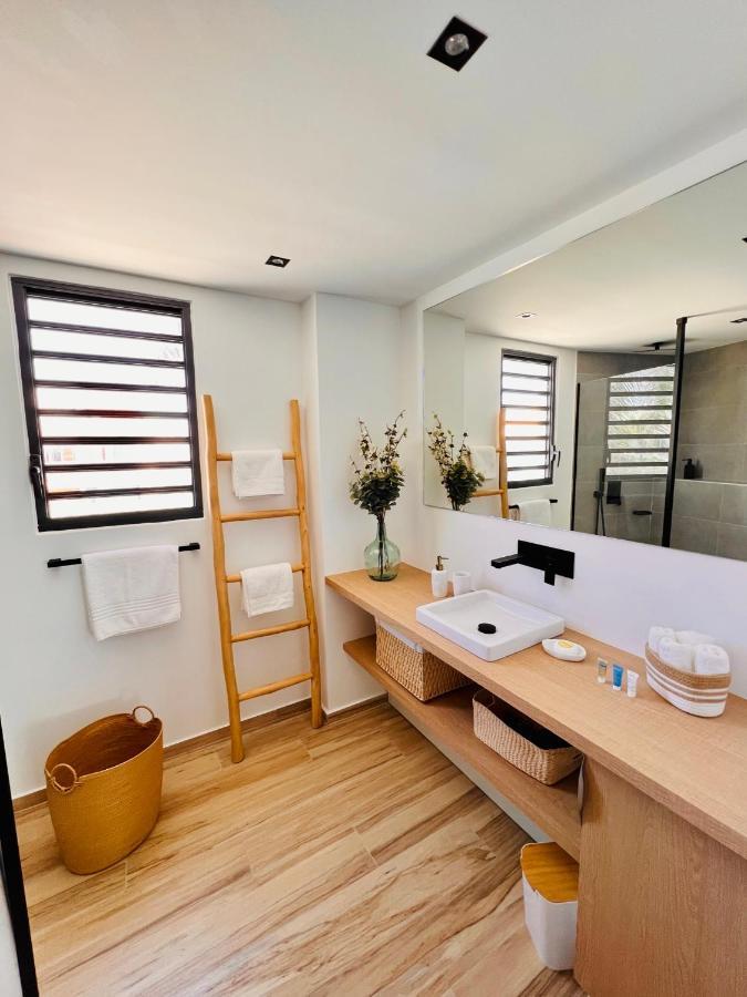 Orient Bay - Apartment Oceanview - Alamanda Beach Residence Bagian luar foto